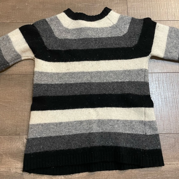 Mooji Mooji LTD sweater - Picture 3 of 5